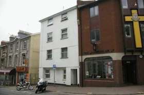 1 bedroom Flat for s...